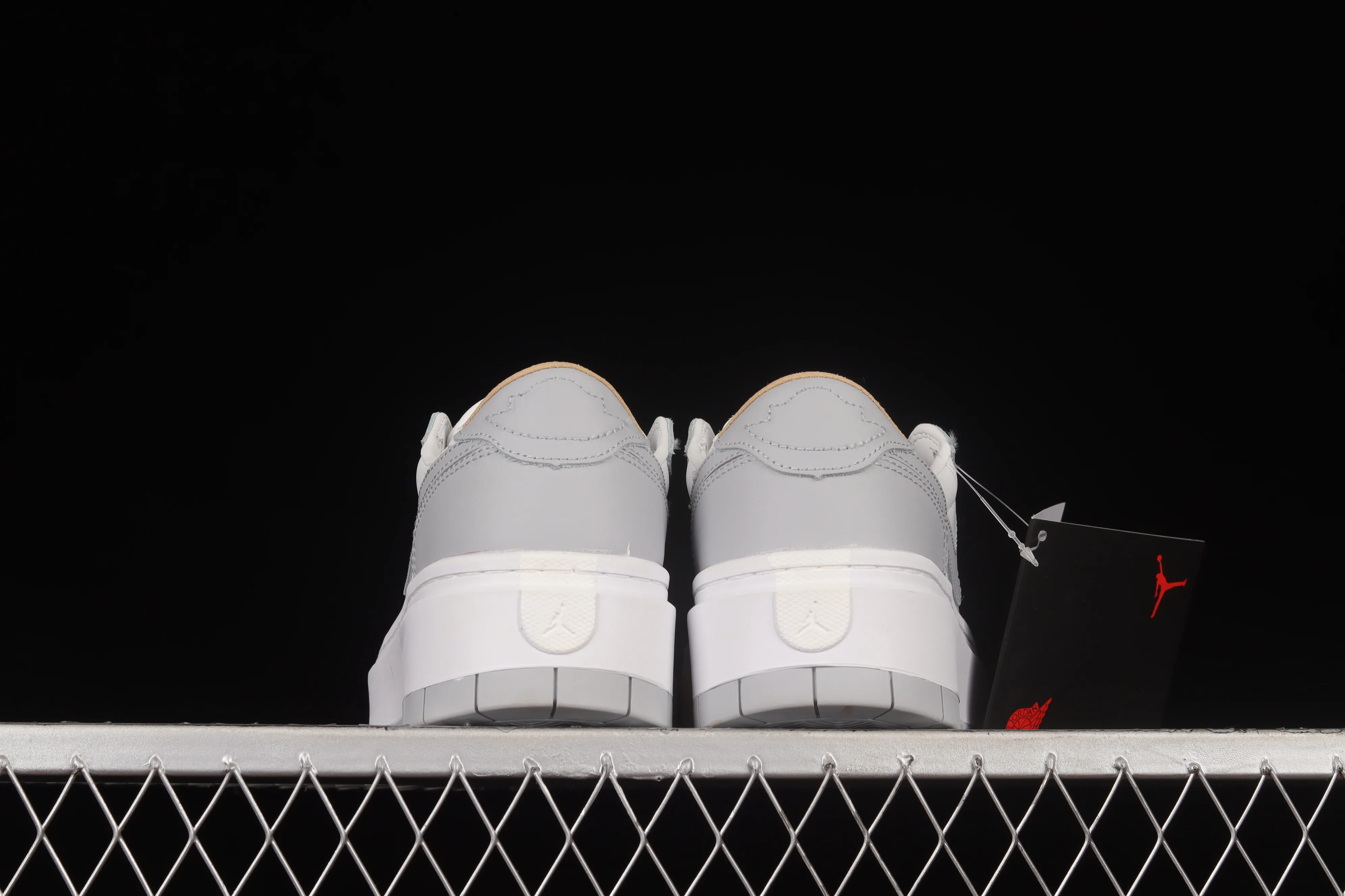 All categories Air Jordan Jordan series basketball shoes Air Jordan 1 Low Air Jordan 1 Elevate Low SE "Wolf Grey" Little AJ thick-soled retro basketball shoes DH7004-100